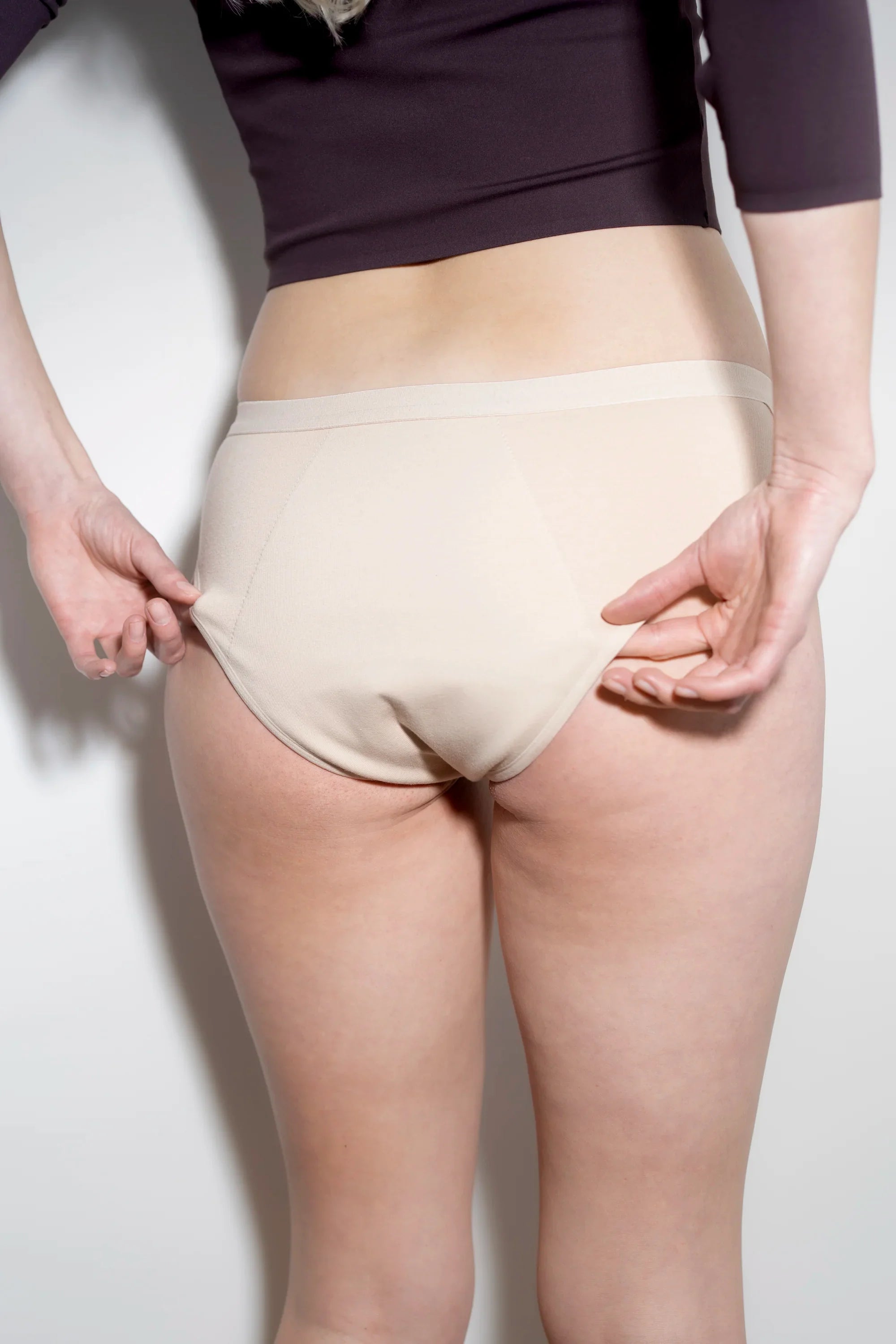 Jak odpowiednio dbać o majtki menstruacyjne, aby służyły Ci na lata?