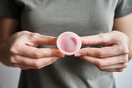 Dysk menstruacyjny. Czym jest i co powinnaś o nim wiedzieć?